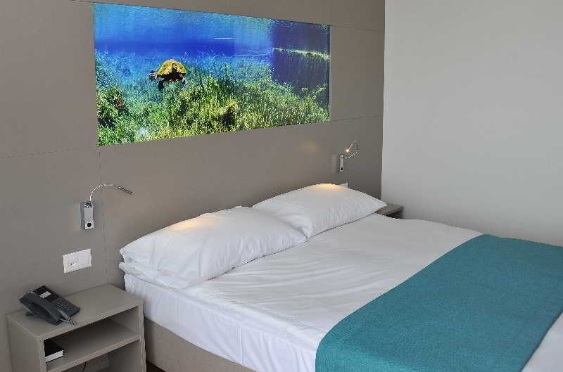 Aquatis Hotel 3* Superior Losanna Esterno foto