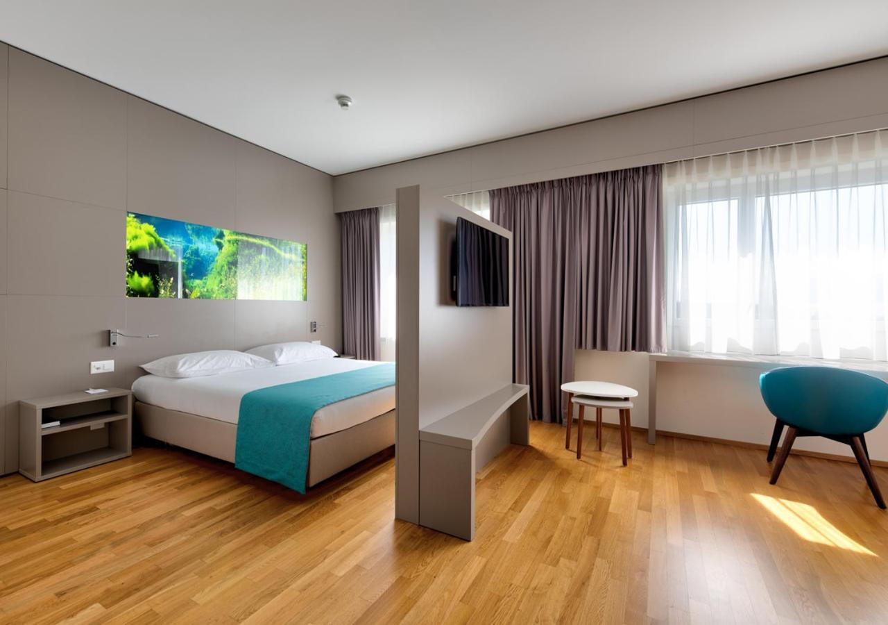 Aquatis Hotel 3* Superior Losanna Esterno foto